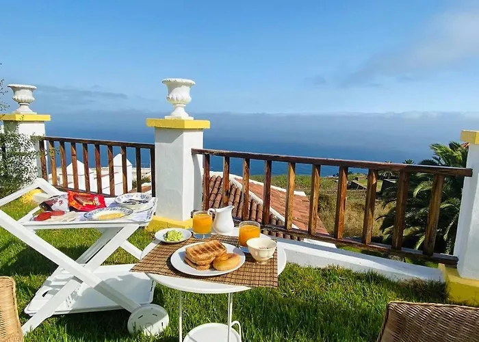 Dos Y Amplia Piscina! La Matanza De Acentejo